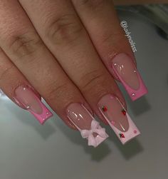 Valentines Nails Almond, Beginner Nail Designs, Vday Nails, Romantic Nails, Square Nail Designs, Long Nail Designs, Simple Acrylic Nails, School Nails, Long Acrylic Nails Coffin