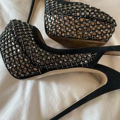 100% Authentic Valentino Garavani Black Crystal Mesh Lattice Slingback Heels Size 39 Preowned But In Excellent Condition Ultra High 14cm Heels Valentino Mesh Heels, Slingback Heels, Slingback Heel, Angelina Jolie, Black Crystals, Platform Heels, Valentino Garavani, Lattice, Women's Shoes Sandals