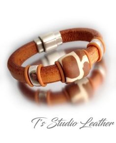 Western Hand Tool Leather Cuff Bracelet Wristband Silver Heart Concho Diy Leather Bracelet, Silver Turquoise Earrings, Handmade Leather Bracelets, Brown Leather Bracelet, Fun Bracelet, Cord Jewelry, Ostrich Leather, Hand Tooled Leather, Leather Cuffs Bracelet