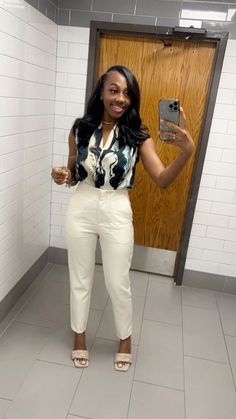 Cooperate Baddie, Corporate Fits, Professional Fits, Business Fits, Corporate Baddie Outfits, Outfit Tutorial, Networking Outfit, Elegant Summer Outfits, Corporate Baddie