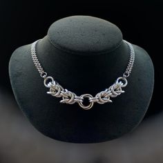 Handmade Maille Choker Necklace Chain . Chain Is 13.5 Inch Adjustable To 16 Inch Long ( If You Need A Different Size Lmk ) Handmade By Me I Use Stainless Steel Chains And The Maille Hoops Are Bright Aluminium . Aluminium Just Like Stainless Steel Is Nickel Free , Allergy Free , Hypoallergenic , No Itching , Do Not Change Color , Rust Or Turn Skin Green . It Is Eco Friendly As Well . Aluminium Is Very Light Weight Wich Makes Link Necklaces Convininient And Comfortable To Wear All Day Celtic / Celt / Boho / Bohemian / Boho Chic / Goth / Gothic / Viking / Medieval / Victorian / Rock & Roll / Rocker / Rock Chic / Biker / Gift / Nordic / Witch / Stylish / Antique Look / Trendy / Fairy / Chain Mail Necklace, Scalemail Jewelry, Nordic Witch, Chainmaille Patterns, Gothic Viking, Chic Goth, Chainmaille Jewelry Patterns, Chain Maille Patterns, Chain Maille Necklace