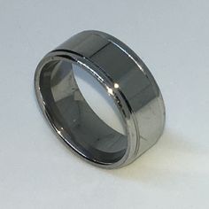 8 . 0mm Size 7 Brand New White Gold Plated With Dented Side Line On Plain Stainless Steel Ring Band Material: White Gold Plated Stainless Steel Ring Size: Size Available - 7 (Sorry Can’t Resize) Stone Set : N/A Measurement : Width Approx: 0 . 3 1" Inches ( 8 . 0 Mm ) Thickest Approx: 0 . 0 7" Inches ( 1 . 8 Mm) Weight Approx: 5 . 9 Grams Item # Km03061927-Ss-Ss20137 Thick Silver Rings, Simple Silver Rings, Rings For Men Silver, Mlp Redesigns, Plain Silver Ring, Thick Silver Ring, Plain Silver Rings, Silver Jewlery, Gray Ring