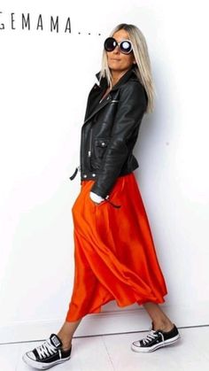 Easy Everyday Outfits, Stil Rock, Look Boho Chic, Orange Skirt, Mode Casual, Outfits For Women, 가을 패션, Looks Style