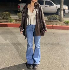 outfit inspo, outfit idea, outfits, ootd, ootd style, street wear, aesthetic, brown aesthetic, clothes Lizzy Mcalpine Aesthetic Outfits, 70s Aesthetic Clothes, 70s Inspo Outfits, Hozier Concert Outfits, 70s Winter Outfits, Faye Webster Concert Outfit, 70s Casual Outfits, Hozier Aesthetic Outfit, Virgo Venus Style