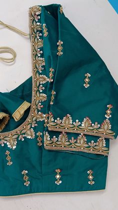 Pot Neck Maggam Work Designs, Blouse Maggam Work Design, Green Colour Blouse Designs, Green Blouse Aari Work Designs, Blouse Maggam Work Designs, Colour Blouse Designs, Simple Maggam Work Blouses, Heavy Blouses, Ghagra Design