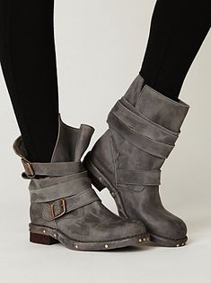 ! Woman's Boots, Gray Boots, Slouchy Boots, Mode Boho, Free People Clothing Boutique, Grey Boots, Biker Boots