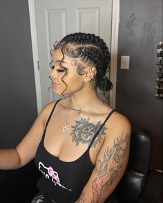 Feed In Braids Hairstyles, Braided Cornrow Hairstyles, Cute Box Braids Hairstyles, Quick Braided Hairstyles, Protective Hairstyles Braids, Feed In Braid, Pretty Braided Hairstyles, Hairdos For Curly Hair, Women's Hairstyles