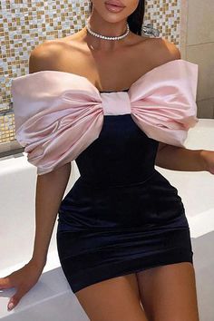 Tight Dress Short, Grad Ideas, Strapless Evening Dress, Tight Mini Dress, Evening Dresses With Sleeves, Womens Fall Dress, Dress Sleeve Styles, Look Vintage