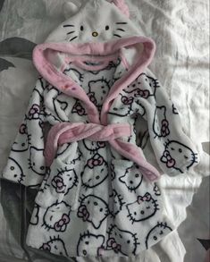 Baby Hello Kitty Clothes, Sanrio Baby Stuff, Hello Kitty Baby Stuff, Hello Kitty Baby Clothes, Hello Kitty Nursery, Baby Hello Kitty, Shop Hello Kitty, Images Hello Kitty