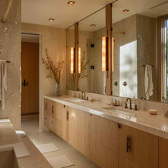 31 Chic Bathroom Designs Harmonizing Japandi and Contemporary Elements Japandi Farmhouse, Miami Bathroom, Master Bath Tile, Luxury Spa Bathroom, Beautiful Bathroom Designs