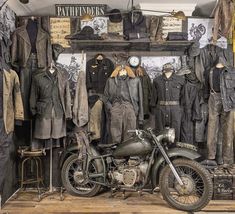 Black Brick Wallpaper, Rustic Garage, Aviator Fashion, Combat Clothes, Garage Style, Grandpa Style, Black Brick, Cafe Racer Bikes, Dream Outfits