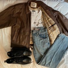 Clothing Aesthetic Types Male, Midwest Fashion Men, Masc Country Outfits, Work Clothes Aesthetic, Down Town Outfits, Midwest Emo Fashion, Earth Tone Outfits Men, Mountain Fashion, Silly Clothes