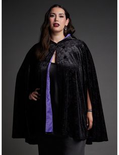 Haunted Fashion, Mansion Wallpaper, Haunted Mansion Wallpaper, Velvet Cape, The Haunted Mansion, Disney Pajamas, Her Universe, Hooded Cape, Disney Fashion