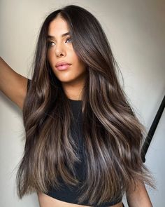 Brown Hair Color Styles, Natural Ash Brown Hair, Hair Color Styles, Light Ash Brown Hair, Brown Hair Trends, Ash Brown Hair Color, Brown Hair Dye