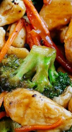 chicken, broccoli and carrots in a stir fry