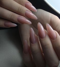 Gel Nails Ideas Long Almond, Manicure Ideas Natural, Nude Pink Stiletto Nails, Natural Manicure Ideas, Sharp Almond Nails, Haircut Natural Hair, Quotes Nature Beauty, Nude Stiletto Nails, Neutral Nails Acrylic