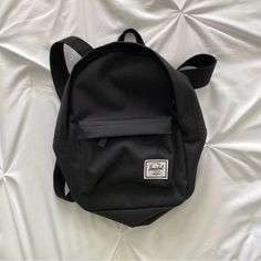 Herschel Mini Backpack. Brand New Never Used Herschel Backpack Aesthetic, Black Backpack Aesthetic, Mini Backpack Aesthetic, School Backpacks Aesthetic, Backpacks Herschel, Mini Black Backpack, Collage Backpack, Converse Backpack, Johnny Kavanagh