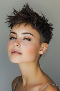 This iconic short hairstyle has been a favorite among women who crave a fresh, confident, and stylish look. Pixie cuts are not only incredibly chic but also versatile, allowing you to express your unique personality Short Hair Color Ideas Unique, Really Short Hairstyle Women, Womens Short Haircut, Pixie Layered Haircuts, Dark Pixie Cut, Pixie Haircut For Women, Pixie Color, Edgy Pixie Hairstyles, Short Textured Hair