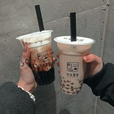 Boba Tea, Bubble Tea, Milk Tea, Aesthetic Food, My Aesthetic, Food Drinks