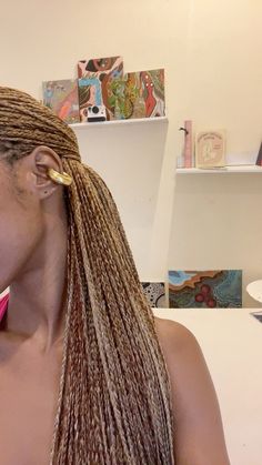 Feathered Knotless Braids, Hairstyles For Micro Braids, Color 2 Braids, Micro Braids For Black Women, Blonde Micro Braids, Micro Knotless Braids, Braids Female, Braids Colours, Natural Short Hairstyles