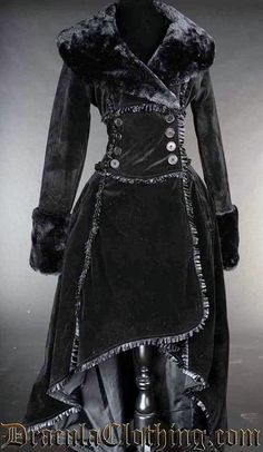 Dark Fantasy Outfits, Evil Outfits, Queen Outfits, Witch Fashion, Steampunk Clothing, Ladies Clothing, Evil Queen, Gothic Outfits, Fantasy Clothing