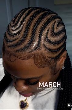 Demure Hairstyles, Small Stitch Braids, Hairstyles Goddess Braids, Island Twist Hairstyle, Queen Braids, 20s Life, Alicia Keys Braids, Island Twist, Latest Hair Braids