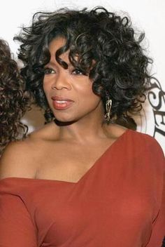 Oprah Winfrey- I used to wear this style, but became tired of roller setting every night. Oprah Quotes, Oprah Winfrey Quotes, Inspirational People, Protective Hairstyles, Inspirational Women, Powerful Women, Black Women Hairstyles, Strong Women