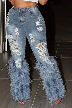 Plus Size Daily Jean Blue Feather Denim Ripped Jean Looks Jeans, Denim Inspiration, Casual Denim Pants, Denim On Denim, Dressy Blouse, Blue Feather, Looks Chic, Light Blue Denim, Fall Fashion Outfits