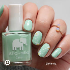 Pastel florals are the nail inspo for 2024 manis. Give your nails a spring refresh from the comfort of your own home. Keep it simple with playful hues or take it up a notch with cute designs you’ll keep on loving for days. Simple Painted Nails, Painted Nails Ideas, Spa Day Ideas, Mint Green Nails, Mint Nails, Simple Spring Nails, Green Nail Art, Easter Nail Designs, Spring Spa