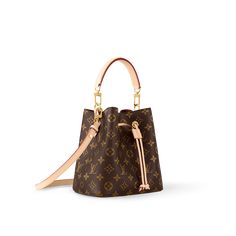 LOUIS VUITTON® - Néonoé Bb - Monogram Neo Noe Louis Vuitton, Lv Noe Purse, Noe Bb Louis Vuitton, Petit Noe Louis Vuitton, Louis Vuitton Handbags Neo Noe, Noe Louis Vuitton, Louis Vuitton Noe Bb, Louis Vuitton Neonoe Black, Louis Vuitton Noe Bag