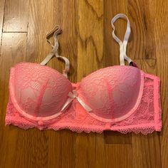 Pink Lace Push Up Bra Brand New! Pink Lace Bralette, Corset Bra, Crop Bra, White Bralette, Floral Bra, Halter Bra, Padded Bralette, Bra Brands, Black Lace Bralette