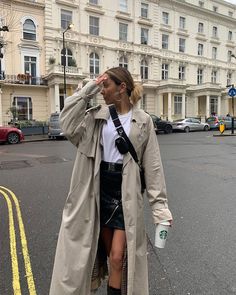 Minimalist Fashion Fall, Trent Coat, Rome Fashion, School Looks, Outfit Inspiration Fall, Casual Winter Outfits, Fall Fashion Trends