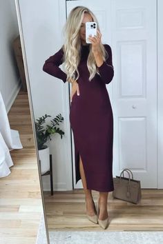 Dinner Outfit Winter Classy, Winter Interview Outfit, Business Dinner Outfit, Work Dinner Outfit, Dinner Outfit Winter, Working Girl Style, Business Dinner, Mock Neck Sweater Dress, Dinner Outfit