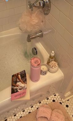 Bath Aesthetic, Soft Girl Aesthetic, Bath Tub, Pink Princess, Just Girly Things, Soft Girl, Me Time, Body Skin Care, Pink Aesthetic