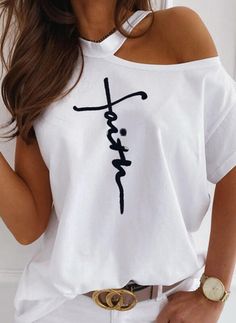 Summer Tshirts Women, White Boho Dress, Elegante Casual, Mode Casual, Casual Summer Shorts, Short Sleeve Pattern, Loose Blouse, Off Shoulder Tops