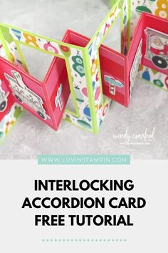 the instructions to make an accordion card holder with pictures and text that reads, interlocking accordion card free