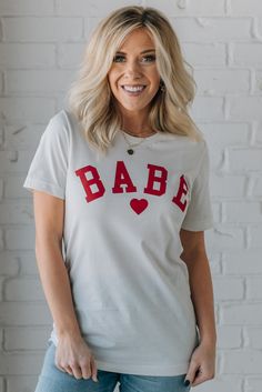 Loose and lightweight fit boyfriend tee with a classic fit, and screenprinted bold red letters, for the lover babes that like to spread love wherever they go! (...raises hand.) 100% Cotton SIZING: Model is 5'4" wears a size 2 and is modeling the small. Small 2-4 Medium 6-8 Large 10-12 X-Large 14-16 MEASUREMENTS: SIZE BUST SLEEVE FRONT RISE Small 34" 8" 28" Medium 38" 8" 28" Large 42" 9" 29" X-Large 46" 10" 30" **measurements may vary by 1/2" Ships from Utah within 1-3 business days of order bein Red Letters, The Lover, Online Shopping For Women, Boyfriend Tee, Spread Love, Boyfriend Fit, Pregnant Women, Clothing Brand, Graphic Tee