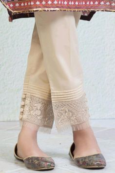 Stylish Pants With Kurtis, Pent Trouser Designs, Angel Dresses, Pakistani Fashion Party Wear