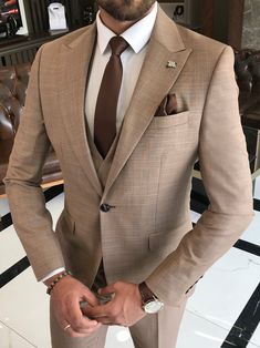 Wedding Suits Men Beige, Suits Men Beige, Groom Suit Brown, Brown Groomsmen Suits, Beige Suits Wedding, Brown Groomsmen, Brown Suits For Men, Patterned Suit