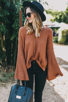 Cozy Fall Sweater | LivvyLand Mode Ab 50, Women Fall Outfits, Cozy Sweaters Autumn, Austin Style, Fall Trends Outfits, Fall Fashion Trends, Casual Fall Outfits, Womens Casual Outfits