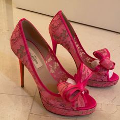 Beautiful Sexy Valentino Lace Shoes. Dreamy. Never Worn Adorable. Trendy High Heels For Valentine's Day, Valentino Pink Aesthetic, High Heels For Valentine's Day, Pink Heels With Hearts, White Pumps Heels, Pink Valentino Heels, Valentino Rockstud Heels, Rockstud Heels, Pink Tutu Skirt