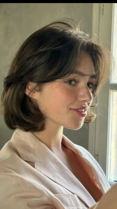 Hair Inspiration Short, Round Face Haircuts, Short Hair With Bangs, Short Hair Haircuts, Bob Haircut, Short Haircuts, Short Hair Cuts For Women, Short Hairstyles For Women