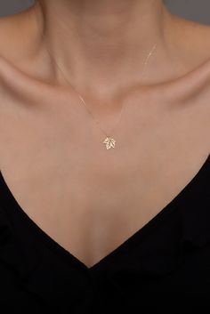 Tiny Maple Leaf Necklace / 14k Solid Gold Chain Necklace With Leaf Pendant / Minimalist Nature Jewelry, Small Christmas Gifts for Women - Etsy Gold Chain With Small Pendant, Simple 14k Gold Necklace For Gift, Maple Leaf Jewelry, Simple 14k Gold Pendant Necklace, Tiny Gold Necklace, Maple Leaf Necklace, Mum Necklace, Small Gold Necklace, Gold Leaf Pendant