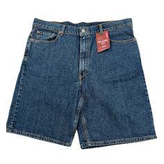 Levi's 550 Jeans Shorts Mens Size W42 Relaxed Straight Fit Medium Wash Denim New Measurements: Waist: 42" Hips: 50" Rise: 14" Inseam: 10" Conditions: New With Tags Please Note: All Clothing Items Have Different Actual Measurements From Their Tag Measurement. Please See The Info Above To Avoid Unnecessary & Expensive Returns For Improper Fit. To Ensure A Good Fit, It Is Recommended To Compare These Measurements With A Similar Garment That You Own. Classic Medium Wash Short Leg Shorts, Classic Denim Blue Jean Shorts, Classic Medium Wash Shorts, Classic Levi's Medium Wash Bottoms, Classic Medium Wash Jean Shorts, Classic Dark Wash Short Jeans, Classic Short Medium Wash Jeans, Classic Short Dark Wash Jeans, Levi's Classic Big And Tall Bottoms