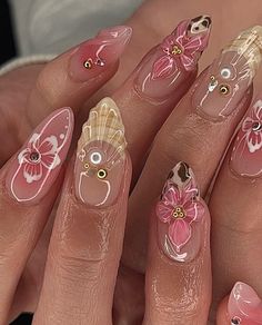 Acrylic Nails Almond, Acrylic Nails Almond Shape, Nails With Gold, French Tip Press On Nails, Press On Nails Medium