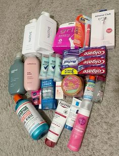 Girls Hygiene Products, Eos Body Wash, Target Hygiene Haul, Feminine Products Hygiene, Stuff To Get At Target, Target Self Care Products, Target Hygiene Products, Hygiene Shopping List, Things To Get From Target