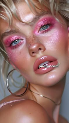 Pastel Pink Eye Makeup, Fun Pink Makeup, Orange And Pink Makeup, Cute Valentines Makeup Ideas, Hot Pink Eyeshadow Looks, Pink Halloween Makeup, Candy Makeup Look, Pink Hair Photoshoot, Glam Pink Makeup