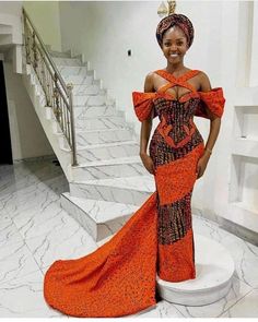 With a perfect fitting, the dress will give you a unique look like a queen. Ankara Corset Dress, Corset Asoebi, Ankara Corset, Nigerian Traditional Dresses, Latest Lace Styles, Asoebi Style, African Bridal Dress, Boyfriend Advice, Stylish Naija