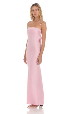 Pink Maxi Dresses, Baby Pink Bridesmaids Dresses, Blush Dress Long, Champagne Formal Dresses, Prom Dress Inspo, Magenta Dress, Pink Long Dress, Pink Bridesmaid Dress, Open Back Maxi Dress