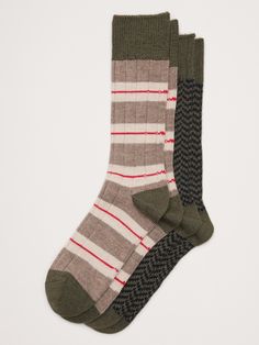 Breathe Merino Sock 2-Pack | Banana Republic Sock Packs, Wool Socks, Knit Stitch, Men Shoes Size, Waffle Knit, Mens Fitness, 2 Pack, Merino Wool, Olive Green